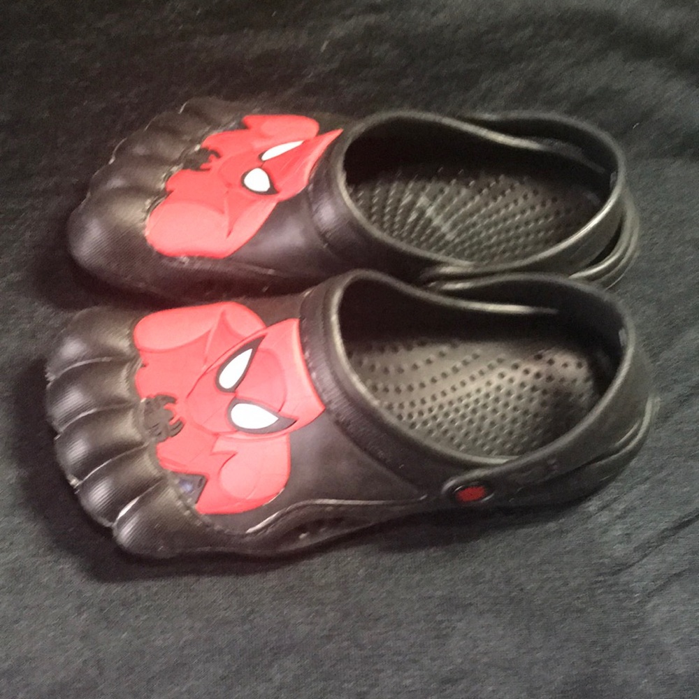 Marvel Spider-Man Kids Shoes sz 2-3 NWOT - Picture 2 of 5